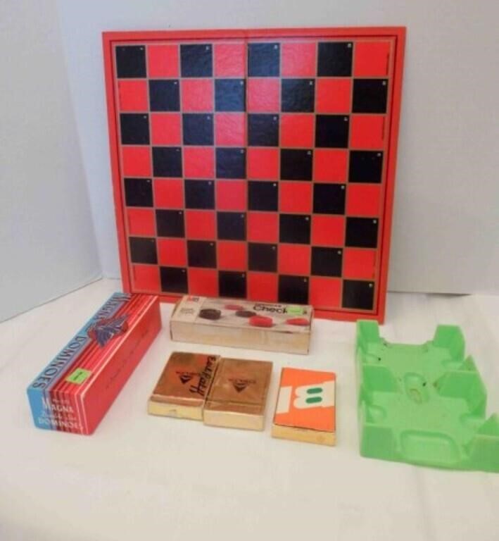 Vintage Games-checkers, card decks, dominos
