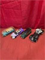 4 die cast cars