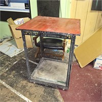 28X28 WORK TABLE