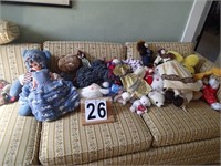 Group of Dolls ~ Beanie Babies