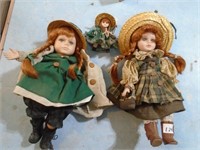 2 !!' Ann of green Gables Dolls , I- Musical