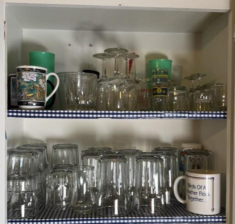 PYREX MEASURING CUP, GLASSWARE &  MUGS