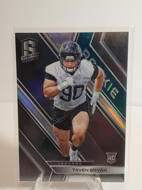 2018 Panini Spectra Silver Prizm Taven Bryan RC 57