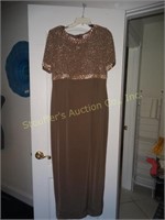 Montage by Mon Cheri gown size 14