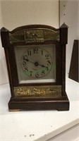 Vintage arts & crafts oak case mantel clock with