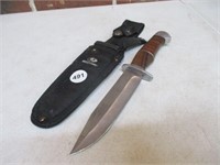 Mossy oak 6" Knife with Sheath