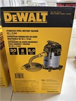 DEWALT STAINLESS STEEL 8 GAL. WET/DRY VACUUM