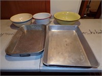 Cake pans & bowls