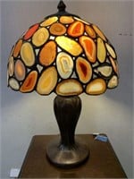 VINTAGE STYLE AGATE AND GEODE PARLOR TABLE LAMP -