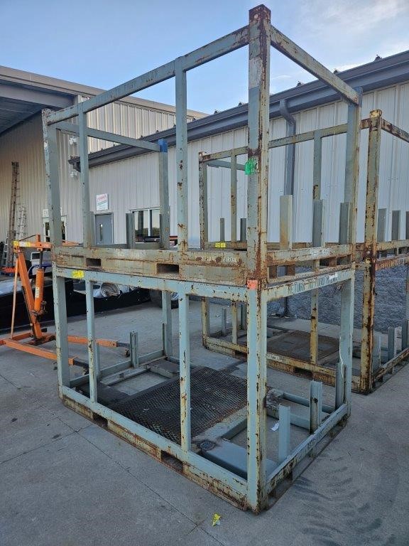 (2) CAGES FOR A FORKLIFT