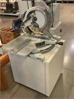 Delta 12 inch Compound Miter Saw with Laser and