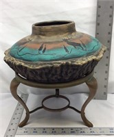 D1) NATIVE AMERICAN THEMED POT ON BRASS STAND