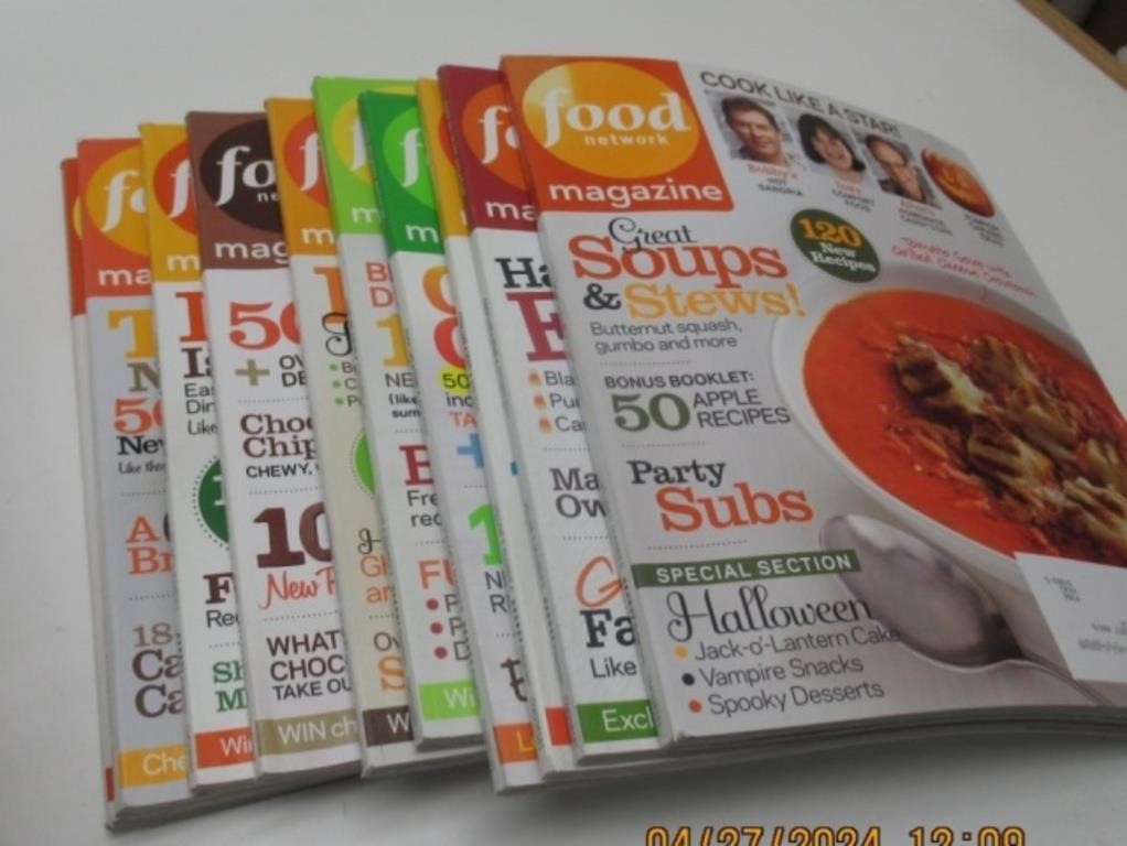 LOT OF 24 FOOD NETWORK MAGAZINES LIKE NEW!