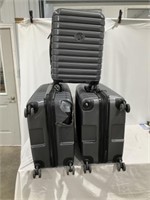 Delsey luggage set, full/carry on, damaged