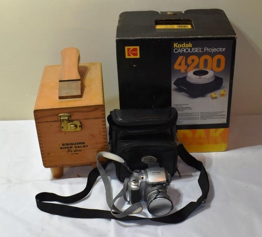 Kodak 4200 carousel projector, Squire shoe valet,