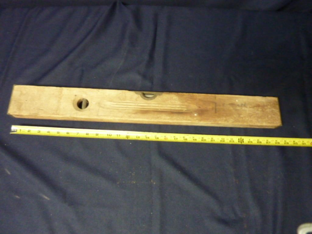 ANTIQUE WOOD AND BRASS LEVEL