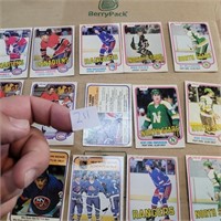15-1980's O-Pee-Chee Hockey Cards