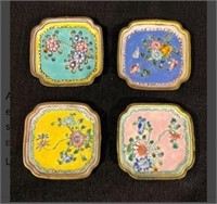 A set of 4 pieces old China small plates enamel am