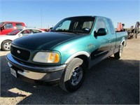 1997 Ford Extended Cab Lariat Pickup,