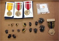 WW2 insignia USMC Calvin E Jacobs and