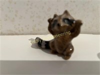 Miniature Racoon Figurine w/Tail Out