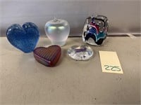 5 Paperweights