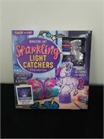 New window art sparkling light catchers kit