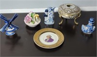 Lot of 6 Small Porcelain Pieces