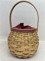 2004 longaberger basket