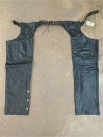Hot leathers size large leather chaps