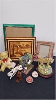 Small teddy bear lamp, and miscellaneous