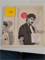 Voices - Dryl Hall & John Oates