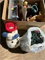 Assorted Lot of Christmas Items