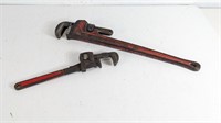 (1) Rigid Pipe Wrench Duo