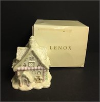 Lenox Musical Gingerbread House Box
