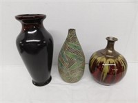 3 Decorative Vases