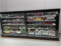 Hot Wheels Lighted Display with 49 Vehicles