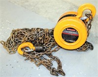 Haulmaster 1 Ton Chain Hoist