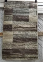 Superior Ferrara 3' X 5' Rug