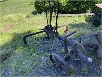 Antique Iron Wheel Implement Puller