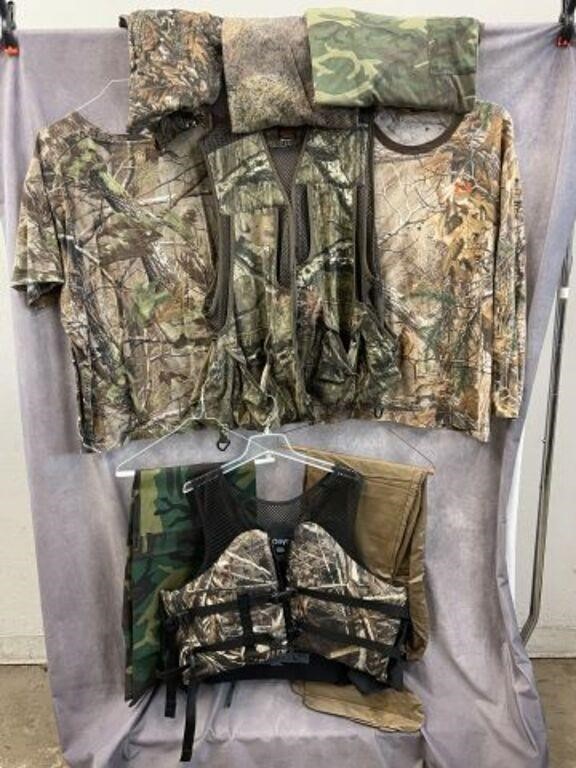 Camouflage Clothing and Gear