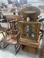 Vintage rocking chairs stand , small corner