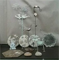 Box-Garden Ornaments, Hangers, Stones, & Decor