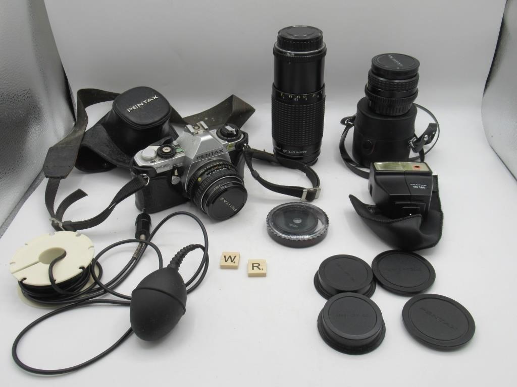 VINTAGE PENTAX 35MM CAMERA AND ACCESSORIES