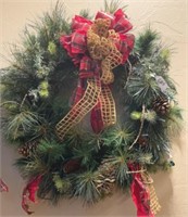 32" Lighted Christmas Wreath