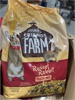 4 BAGS(22LBS) TINY FRIENDS SMALL ANIMAL FEED