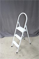 3 Metal Step Stool