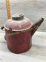RED METAL GASOLINE CAN