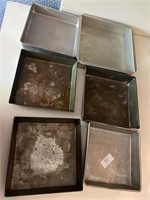 LOT OF MISC SQUARE PANS 11", 10", 9"