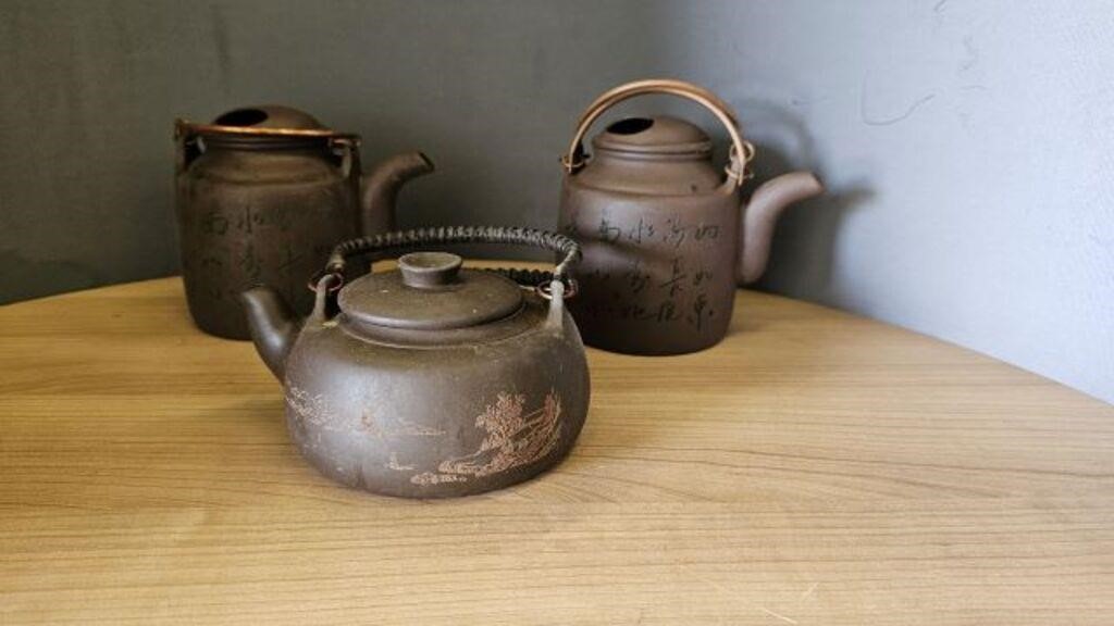 ASSORTED BROWN CLAY STYLE TEA POTS APPROX. 20 PCS